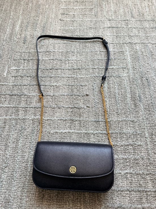 Tory Burch Handbags - Tory Burch Robinson Crossbody